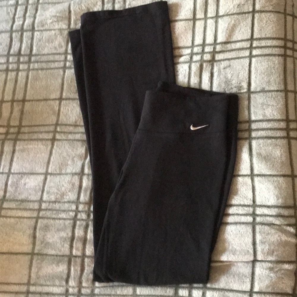 Nike yoga pants